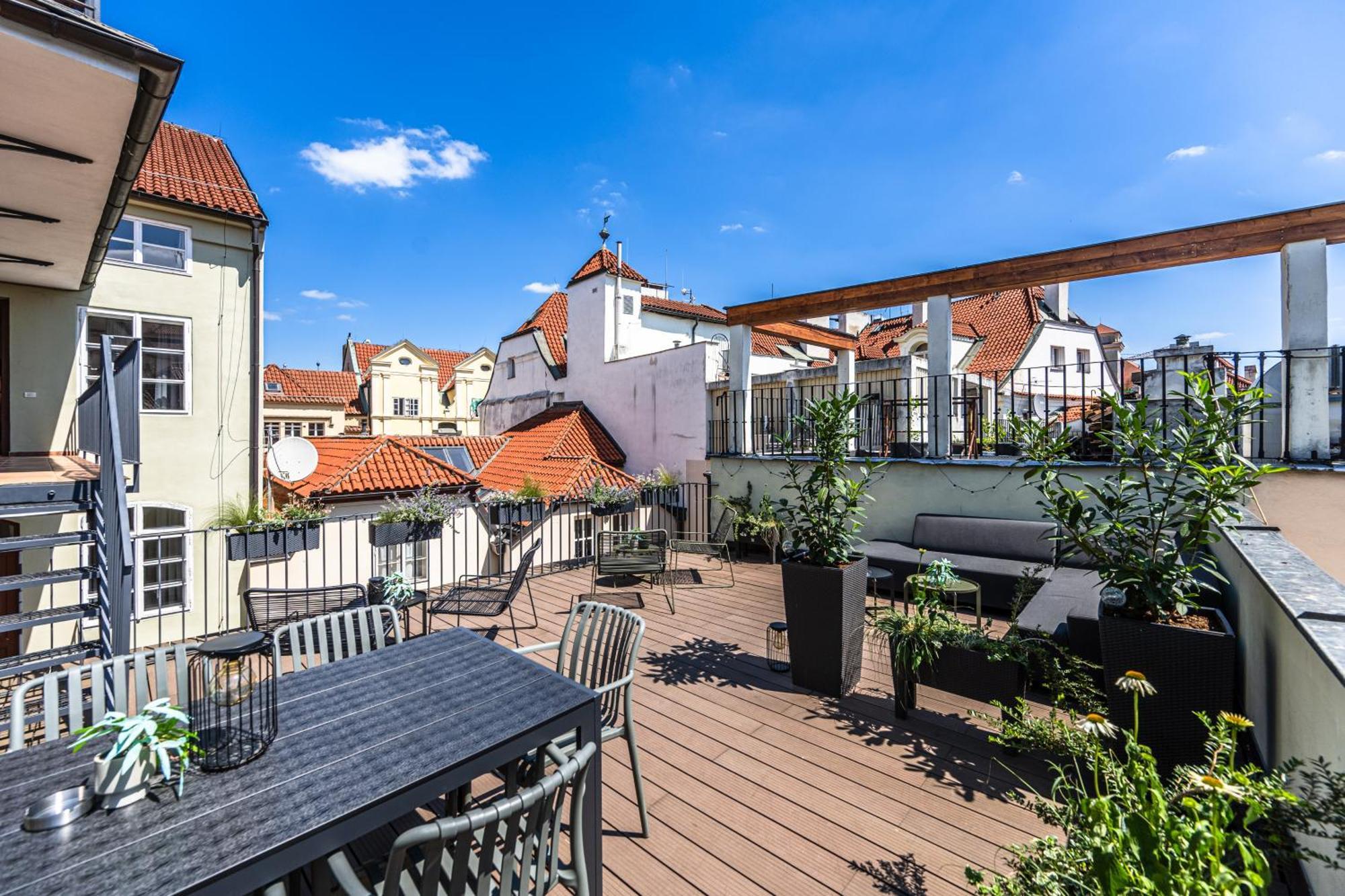 Charles Apartments In Old Town Prague Exterior photo