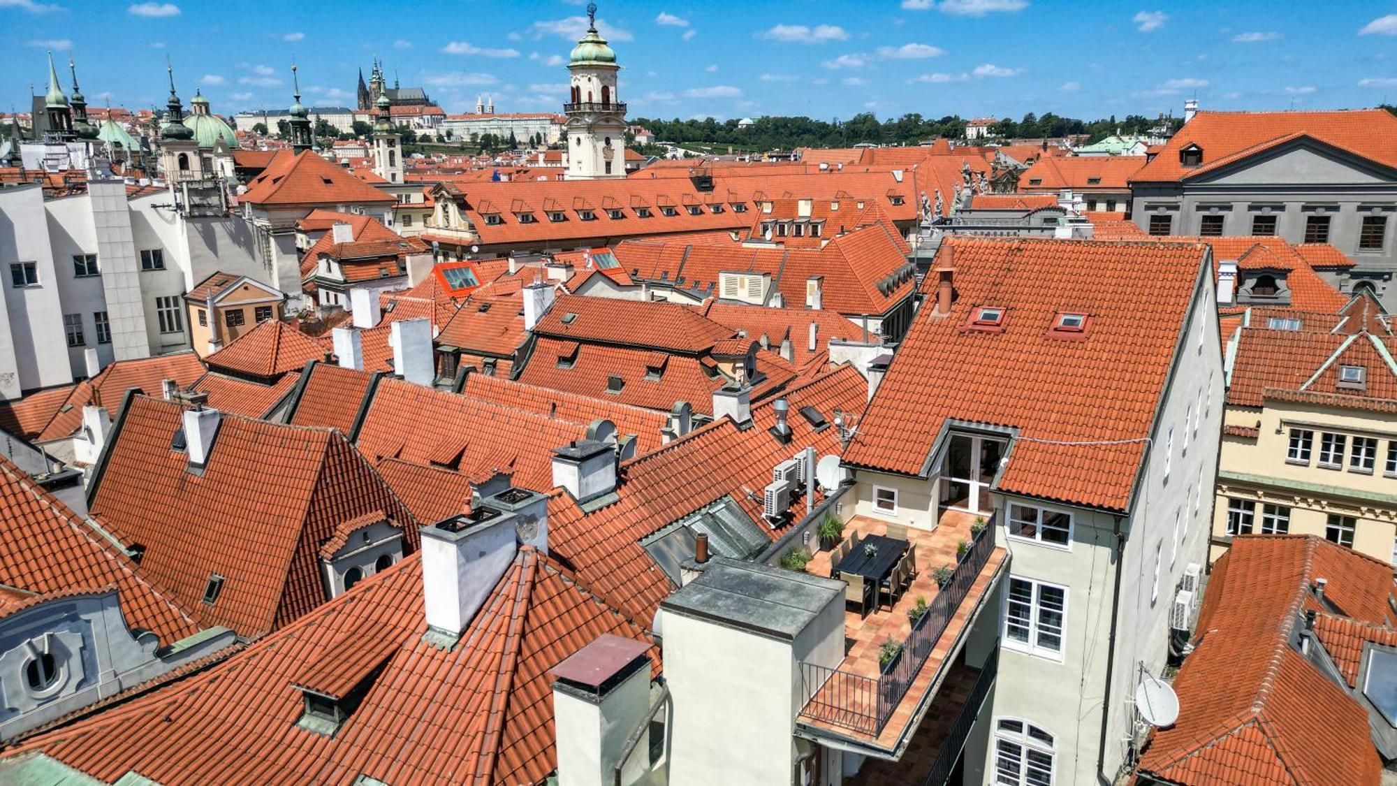 Charles Apartments In Old Town Prague Exterior photo