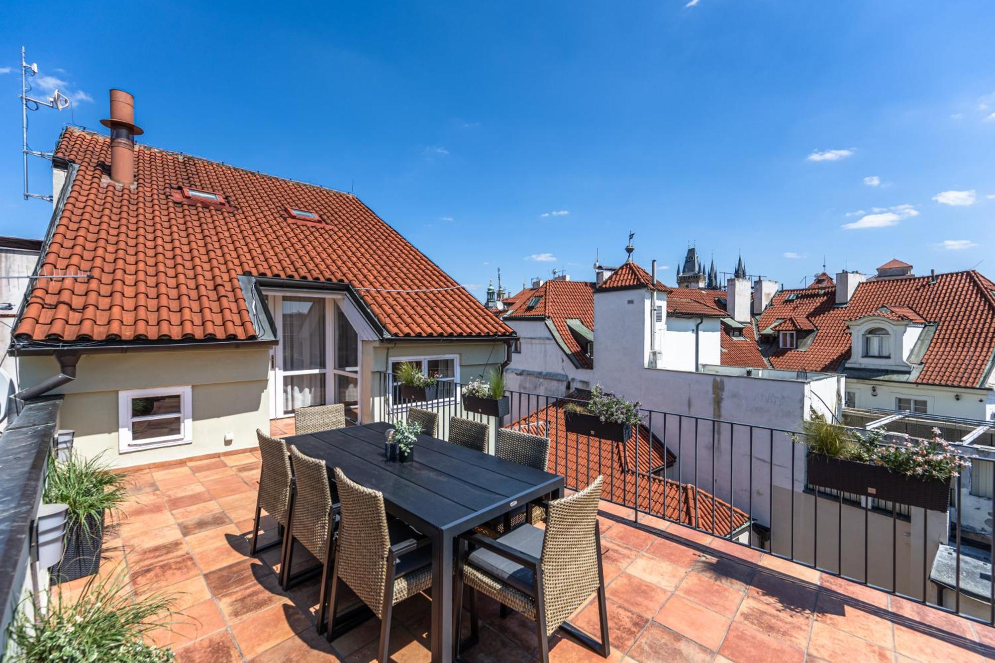 Charles Apartments In Old Town Prague Exterior photo